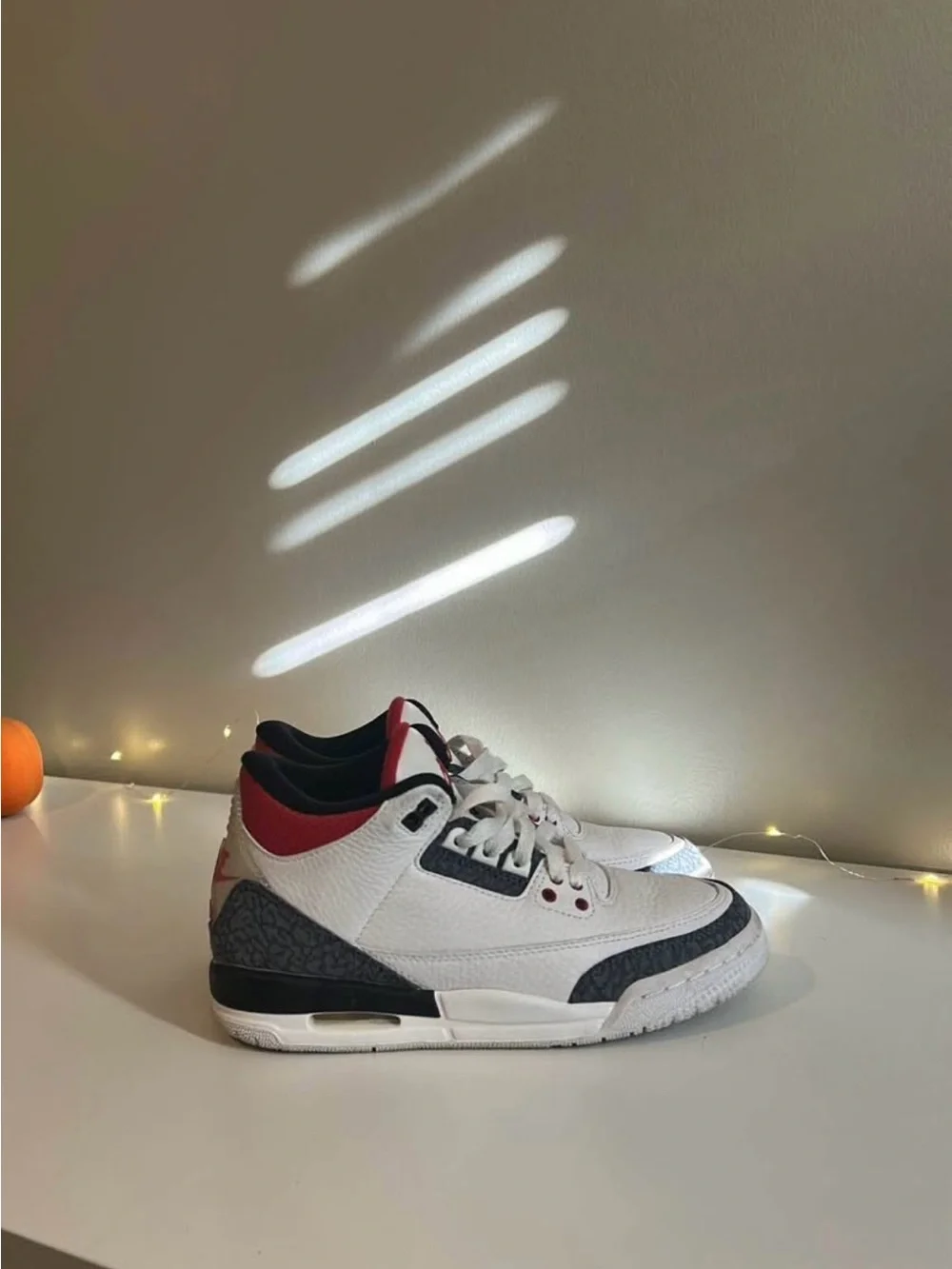 Jordan Men's White Black Red Retro Sneakers